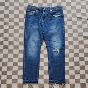 Levi's jean 501 Original fit raw hem  Distressed 31x32 button fly